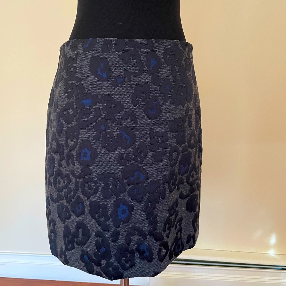 Animal print short skirt